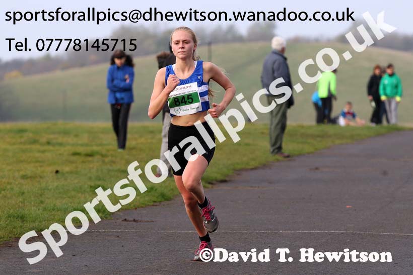 Under-17s and under-20s Heaton Harriers Memorial Road Race. Photo: David T. Hewitson/Sports for All Pics